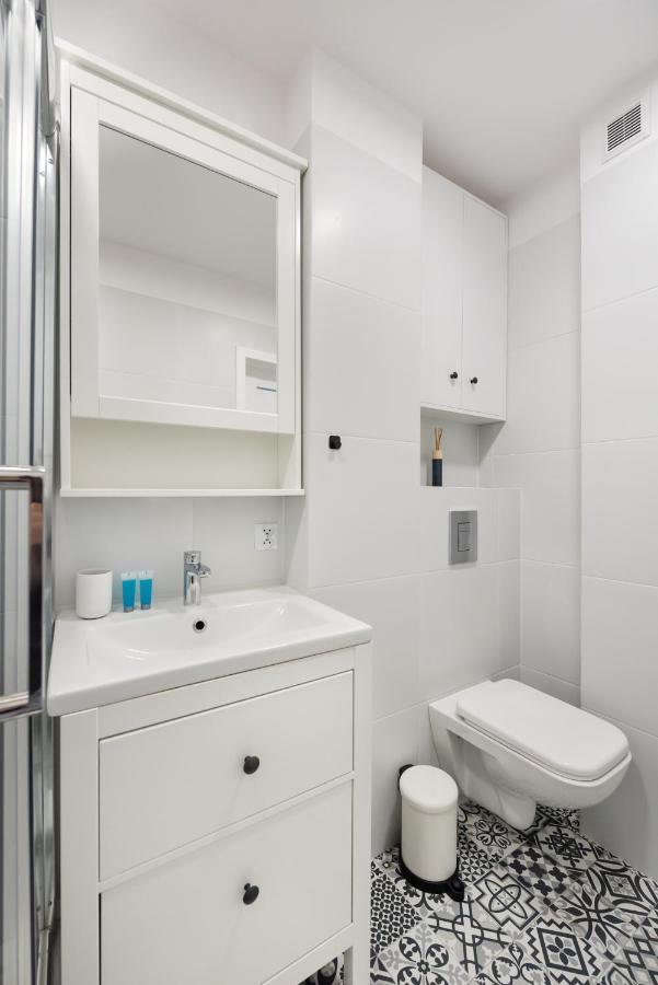 Nowogrodzka Grey Apartment Varsóvia Exterior foto