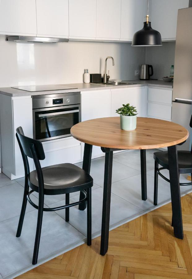 Nowogrodzka Grey Apartment Varsóvia Exterior foto
